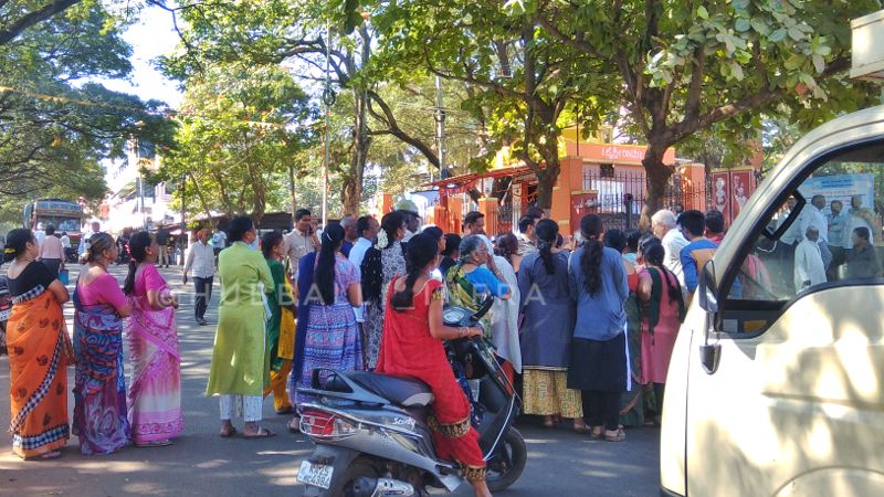 Navanagar residents block Road over Irregular water supply